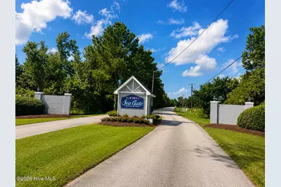 888 Sea Gate Drive, Newport, NC 28570 - Photo 3