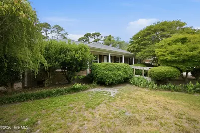 905 Robert E Lee Drive, Wilmington, NC 28412 - Photo 3