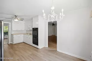 905 Robert E Lee Dr, Wilmington, NC 28412 - Photo 13