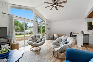 339 NE 50th St, Oak Island, NC 28465 - Photo 5