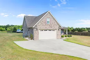 102 John Deere Dr, Goldsboro, NC 27530 - Photo 5
