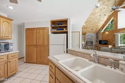 820 Chimney Ridge Drive, Topton, NC 28781 - Photo 23