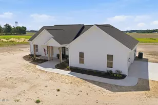 992 Whaley Rd, Kinston, NC 28501 - Photo 5