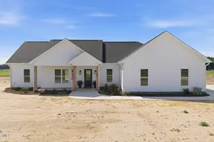 992 Whaley Rd, Kinston, NC 28501 - Photo 1