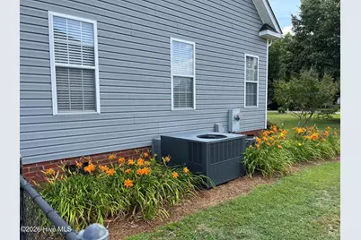 219 Maddux Drive, Pikeville, NC 27863 - Photo 5