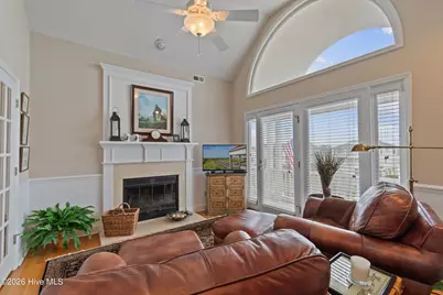 1307 Ocean Boulevard W, Holden Beach, NC 28462 - Photo 25