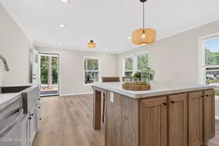 3655 Lakeview Dr SW, Supply, NC 28462 - Photo 7