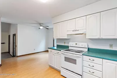 625 Hidden Valley Road, Wilmington, NC 28409 - Photo 17