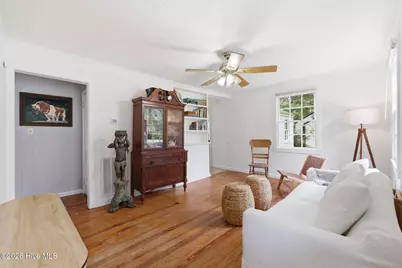 609 Jacksonville Highway, Burgaw, NC 28425 - Photo 5