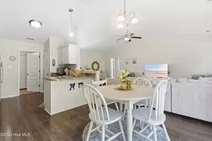 211 N Windy Ridge Rd, Hubert, NC 28539 - Photo 11