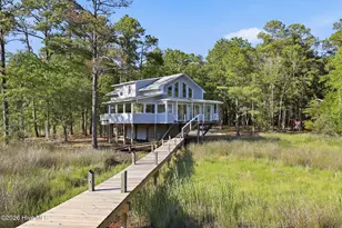 954 Fork Point Rd, Oriental, NC 28571 - Photo 9