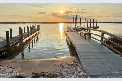 126 Channel Bend, Surf City, NC 28445 - Photo 9