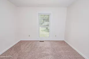 104 Dorchester Ln, New Bern, NC 28562 - Photo 13