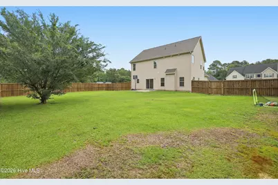 200 Wedgefield Circle, Maple Hill, NC 28454 - Photo 35