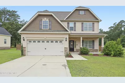 200 Wedgefield Circle, Maple Hill, NC 28454 - Photo 1