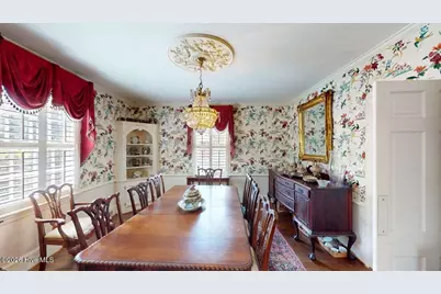 206 W James Street, Mount Olive, NC 28365 - Photo 23