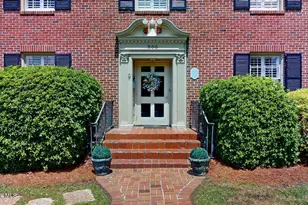 206 W James St, Mount Olive, NC 28365 - Photo 7