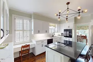 206 W James St, Mount Olive, NC 28365 - Photo 19