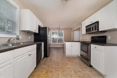 2705 Tonya Court, Winterville, NC 28590 - Photo 7