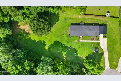 1005 Bowsprit Court, Jacksonville, NC 28546 - Photo 5