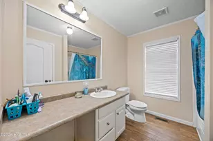 1005 Bowsprit Ct, Jacksonville, NC 28546 - Photo 25