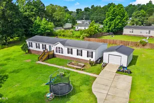 1005 Bowsprit Ct, Jacksonville, NC 28546 - Photo 39