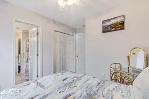 302 E Oak Island Dr, Oak Island, NC 28465 - Photo 25