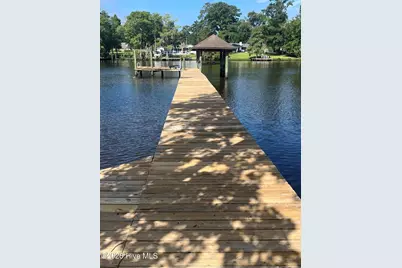 609 Creekwood Drive, Trent Woods, NC 28562 - Photo 3