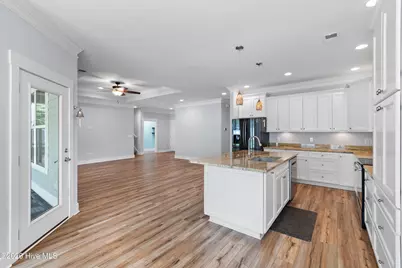 444 Lake Shore Drive, Sunset Beach, NC 28468 - Photo 11