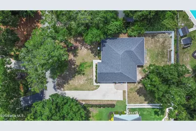 444 Lake Shore Drive, Sunset Beach, NC 28468 - Photo 31