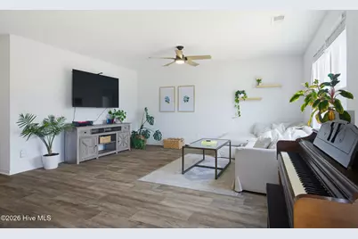 677 Chester Way NE, Leland, NC 28451 - Photo 15