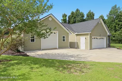 102 Spring Leaf Lane, Jacksonville, NC 28540 - Photo 35