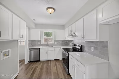 51 Barnes Street, Greenville, NC 27858 - Photo 13