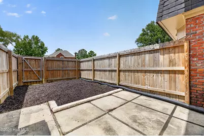51 Barnes Street, Greenville, NC 27858 - Photo 33