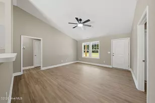 225 Montague Rd, Currie, NC 28435 - Photo 9