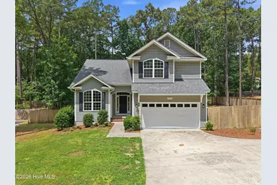 1810 E Indiana Avenue, Southern Pines, NC 28387 - Photo 1