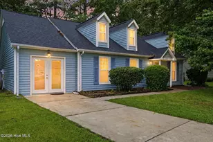 208 E Cameron Ct, Jacksonville, NC 28546 - Photo 1