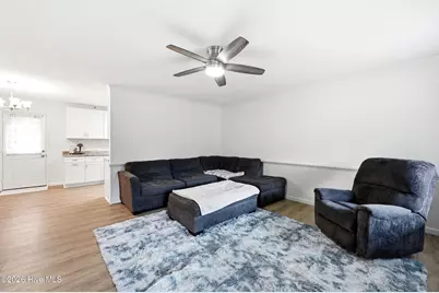 326 Shamrock Drive, Wilmington, NC 28409 - Photo 7