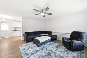326 Shamrock Dr, Wilmington, NC 28409 - Photo 7