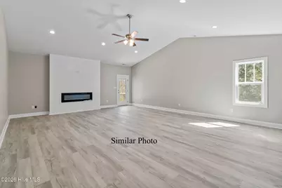 234 E Ivybridge Drive, Hubert, NC 28539 - Photo 9