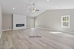 234 E Ivybridge Dr, Hubert, NC 28539 - Photo 9