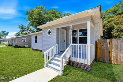 111 NE 20th Street, Oak Island, NC 28465 - Photo 3