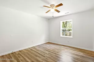 111 NE 20th St, Oak Island, NC 28465 - Photo 17