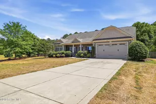 207 Brightleaf Dr, Whispering Pines, NC 28327 - Photo 3