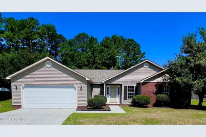 206 Rosewood Circle, Jacksonville, NC 28546 - Photo 1