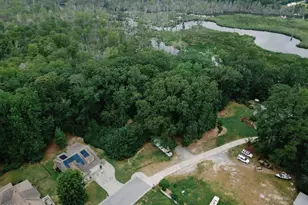 377 Victoria Dr, Chocowinity, NC 27817 - Photo 5