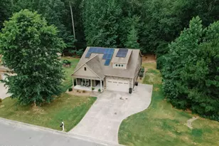 377 Victoria Dr, Chocowinity, NC 27817 - Photo 3