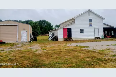 11940 Tom Gibson Road, Laurinburg, NC 28352 - Photo 13