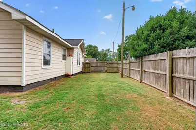 301 E Divine Street, Dunn, NC 28334 - Photo 33
