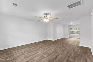 9363 Vineyard Grove Ln NE, Leland, NC 28451 - Photo 5